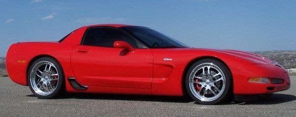 red_Corvette