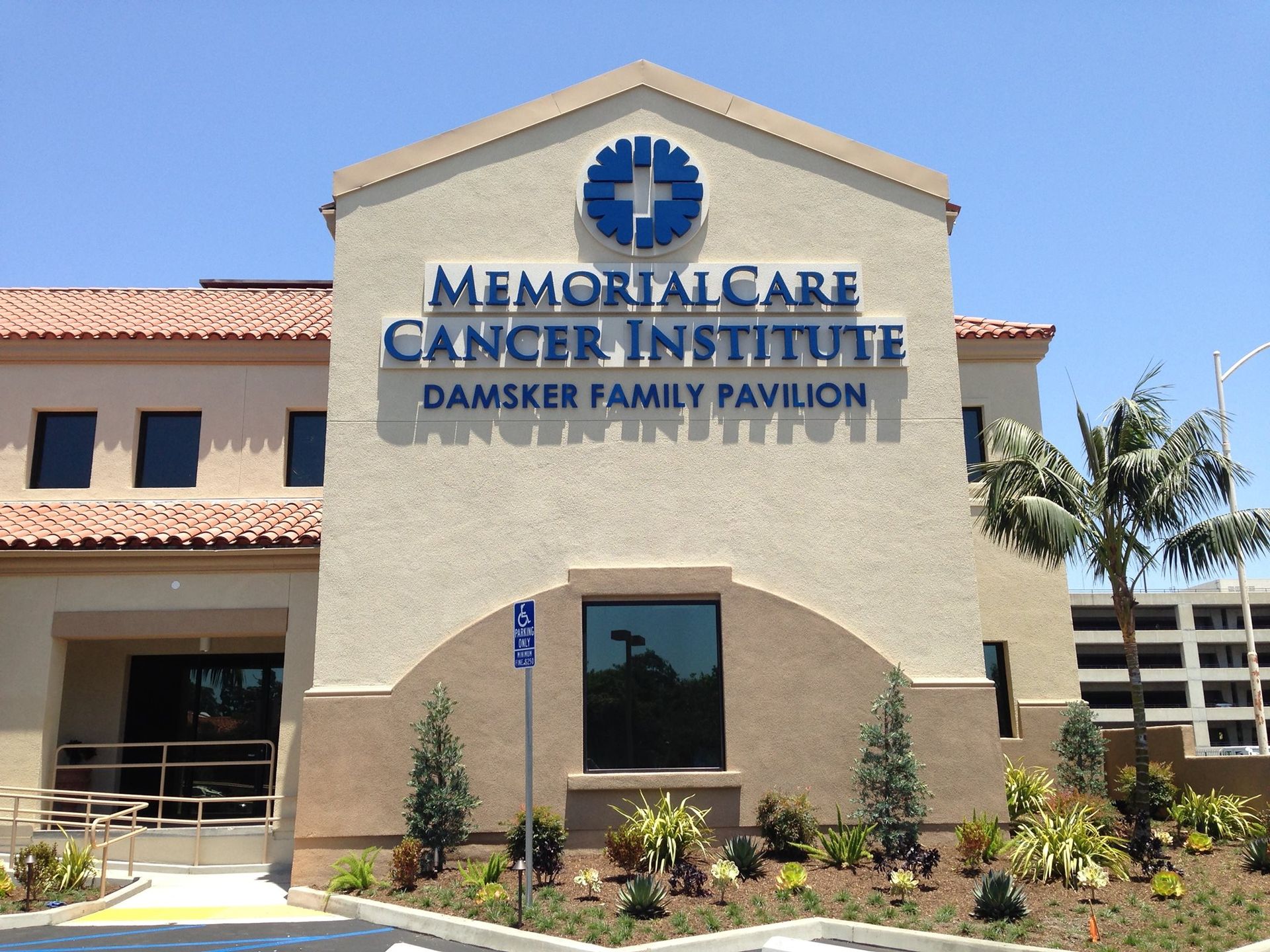 Memorial care cancer institute damsker family pavilion