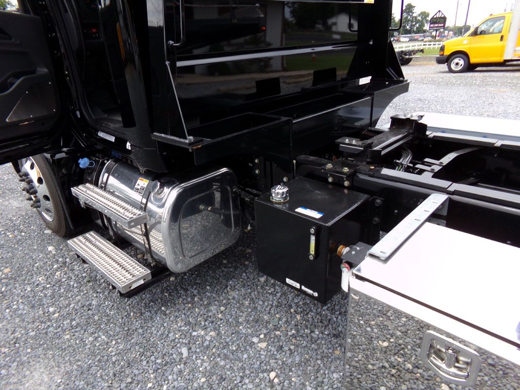 Tractors Travel Trailers Selbyville, DE