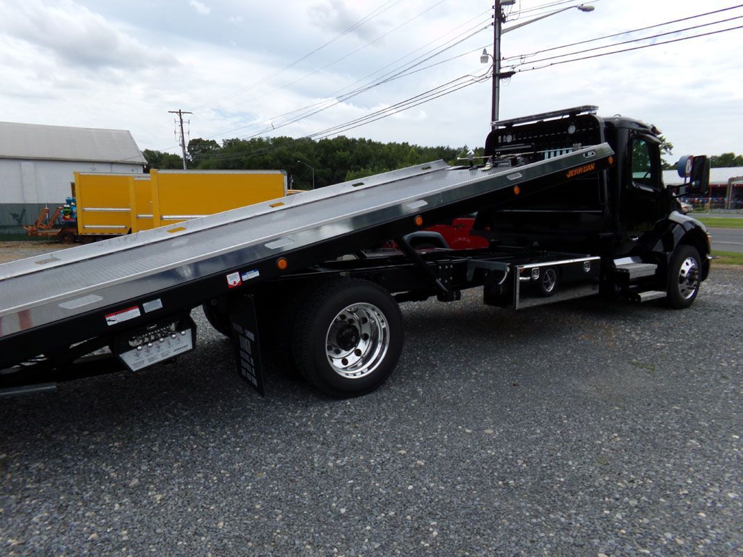 Tractors Travel Trailers Selbyville, DE