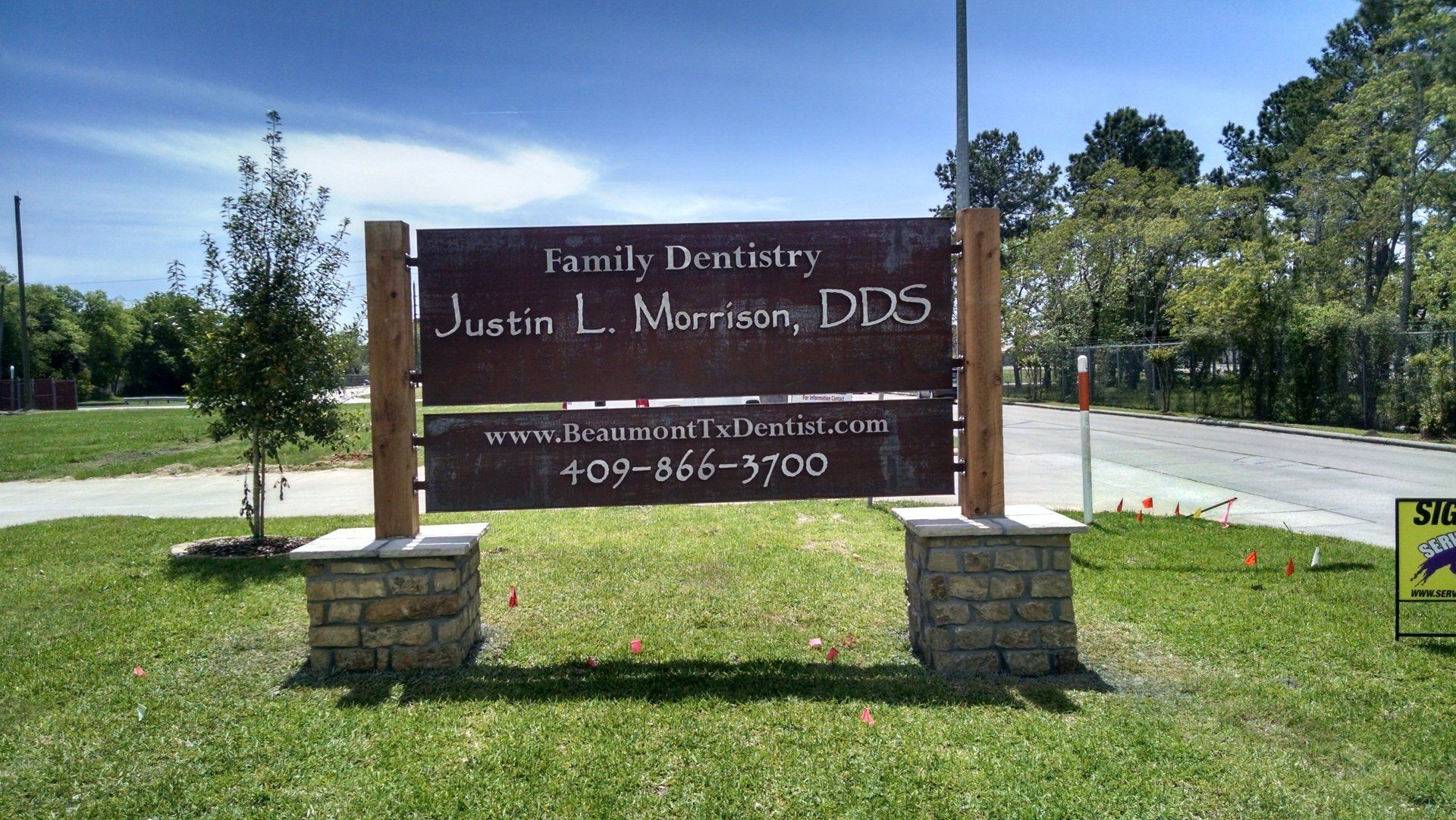 Service Graphics Printing & Signs photo gallery