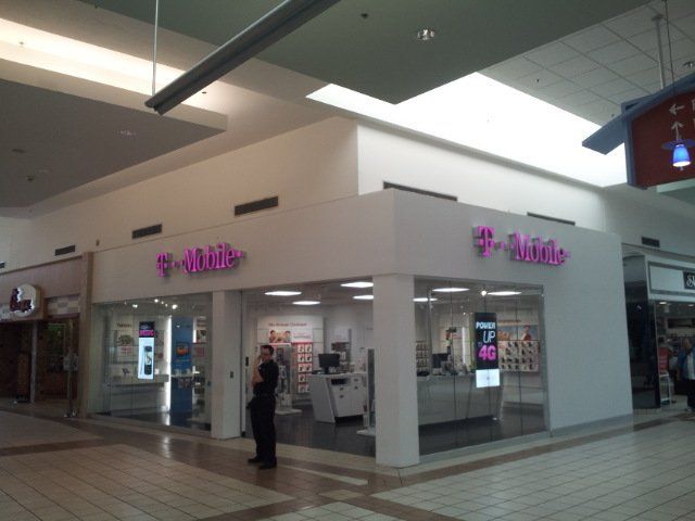 Service Graphics Printing & Signs photo gallery