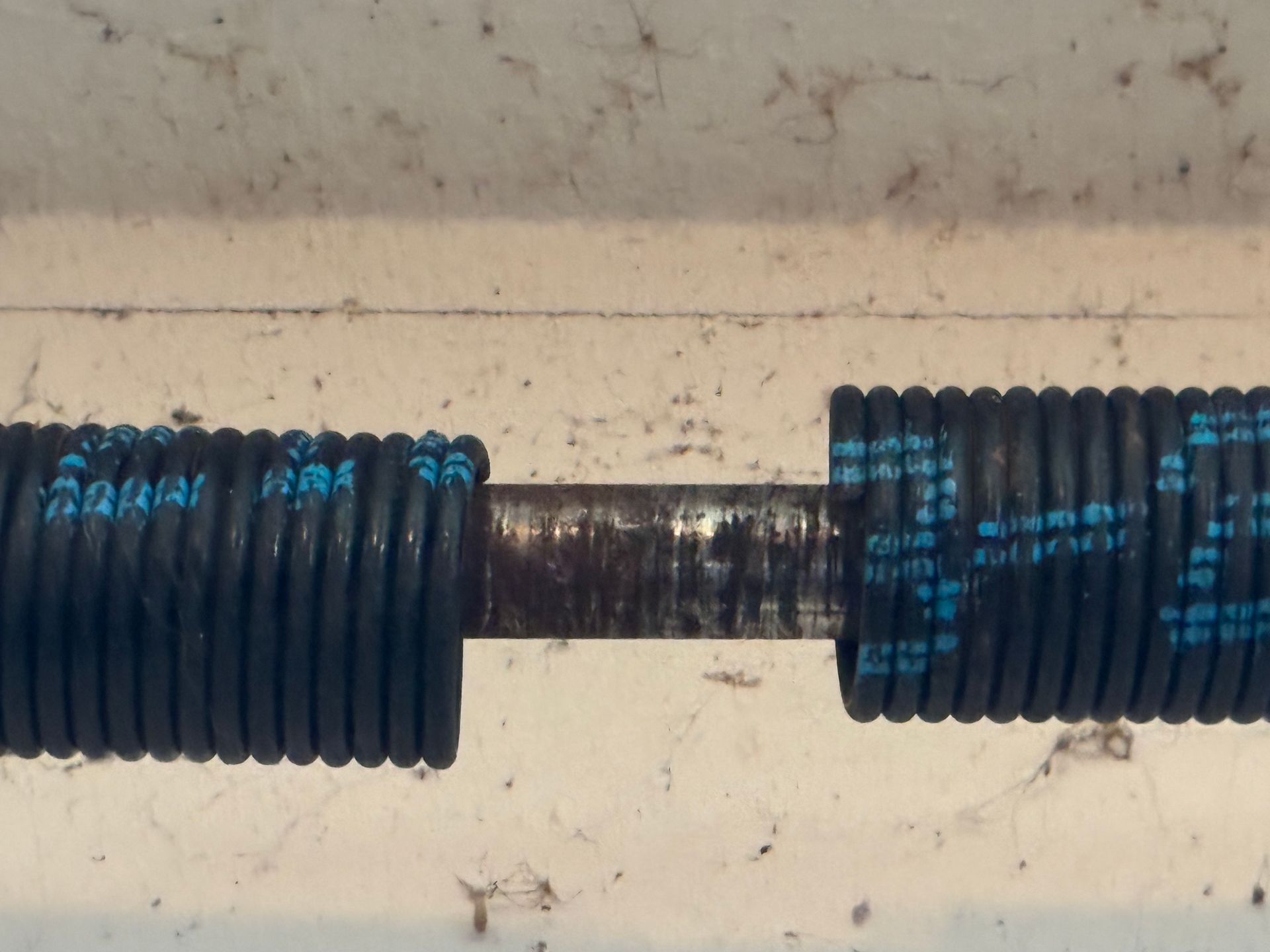 A close up of a hose that says ' rm ' on it