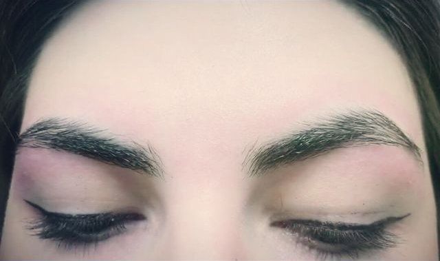 Eyelash extension