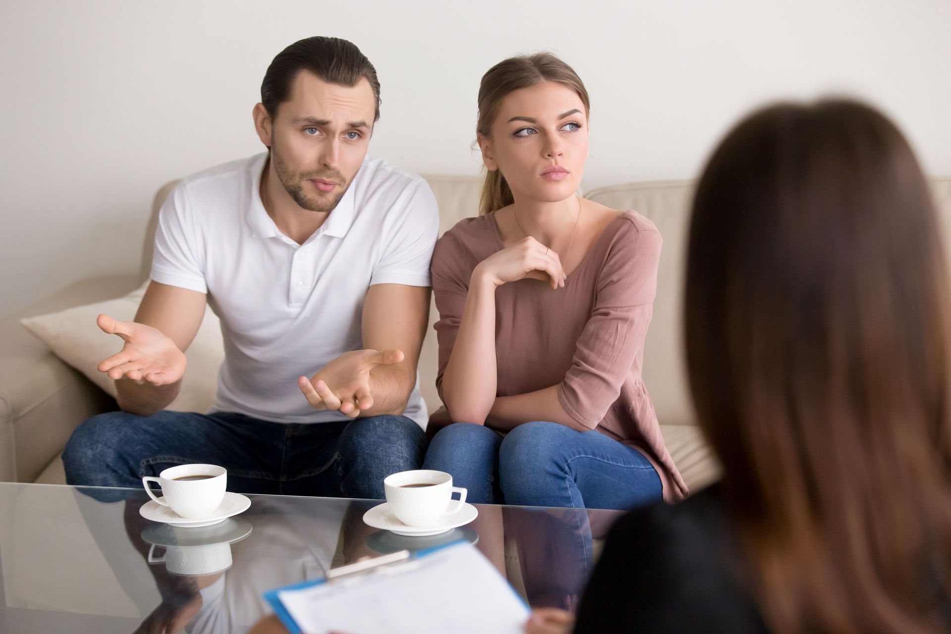 Navigating Divorce Mediation: Why Choose Robyn Mann Law in Danbury, CT