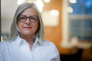 Picture of Attorney Robyn Mann in her office