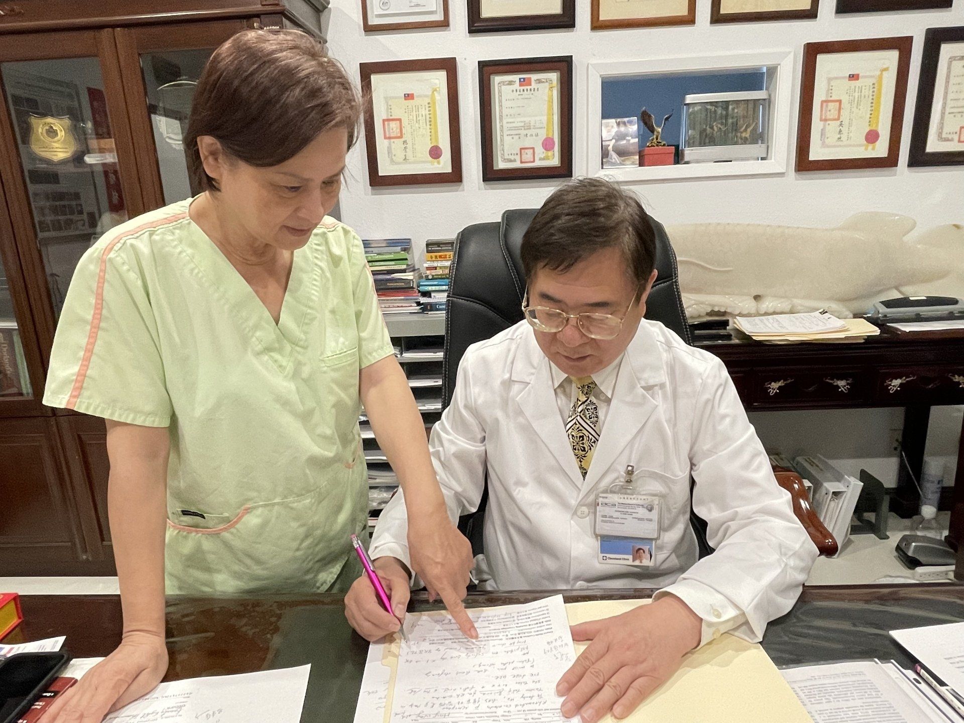 Dr.Wang Fu Nan and Staff