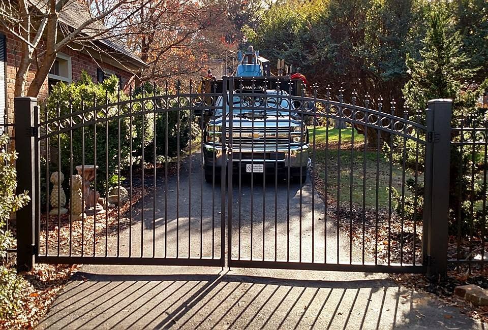 Aluminum ornamental gate