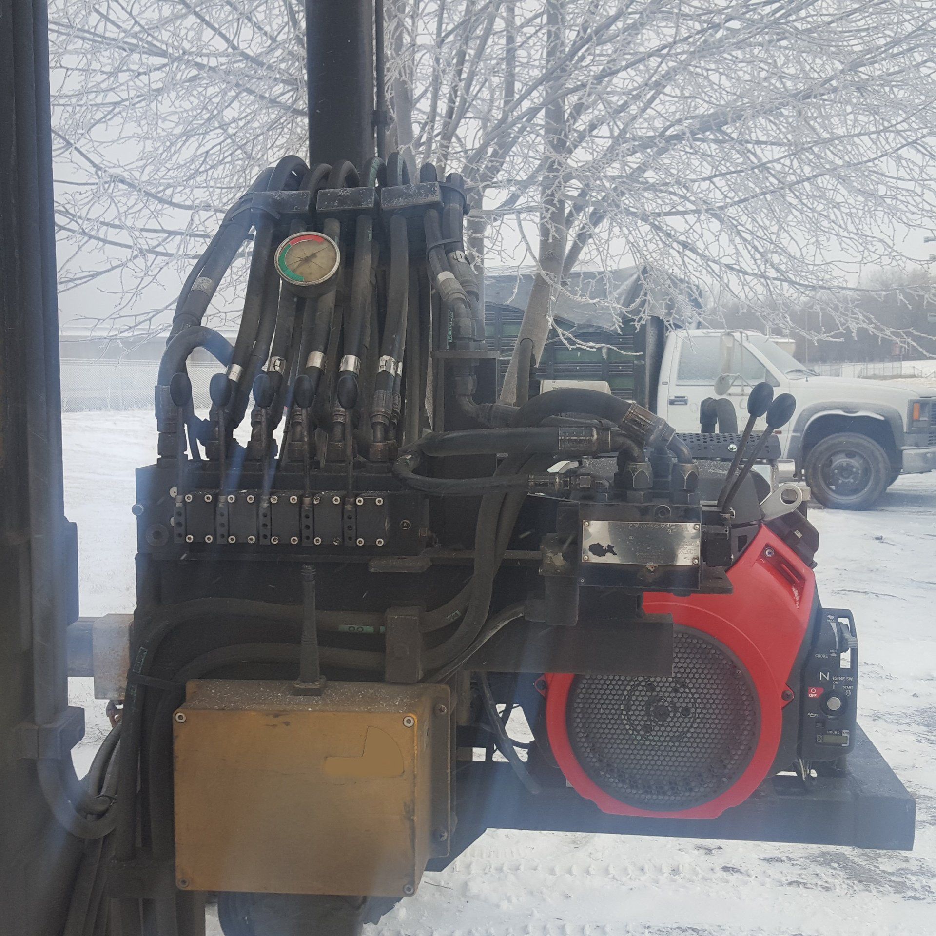 Podzilla Machine for Moving Containers