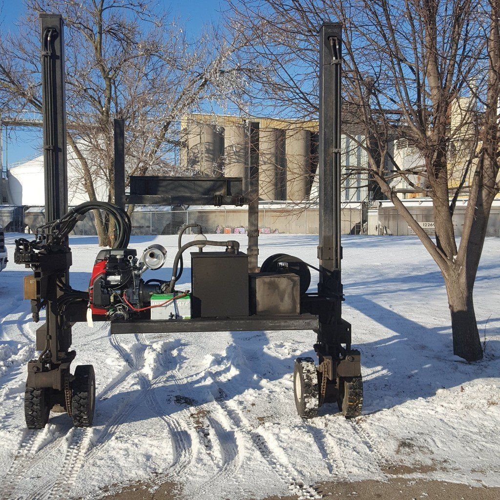 Podzilla Machine for Moving Containers