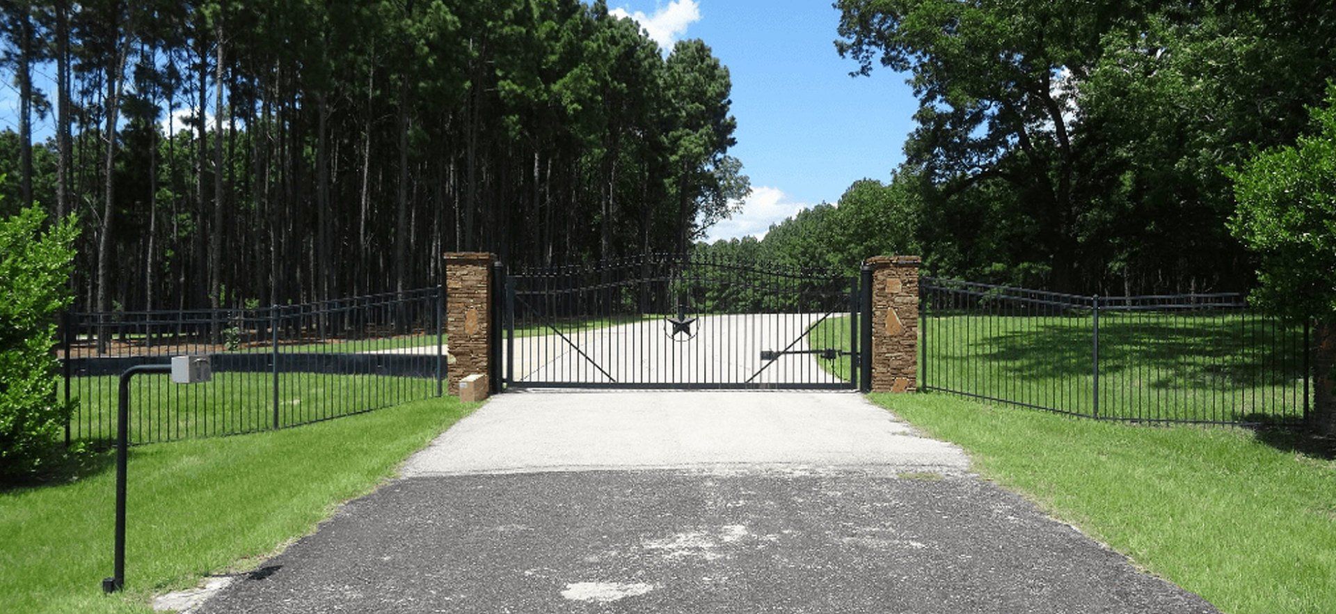 Fence Contractors Gladewater, TX | Harris Fence Inc