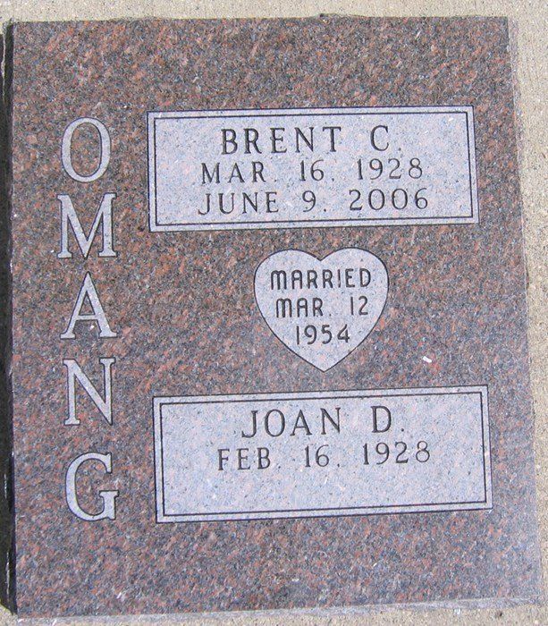 Stennes Granite Company GrassLevel Markers Gallery East Grand Forks