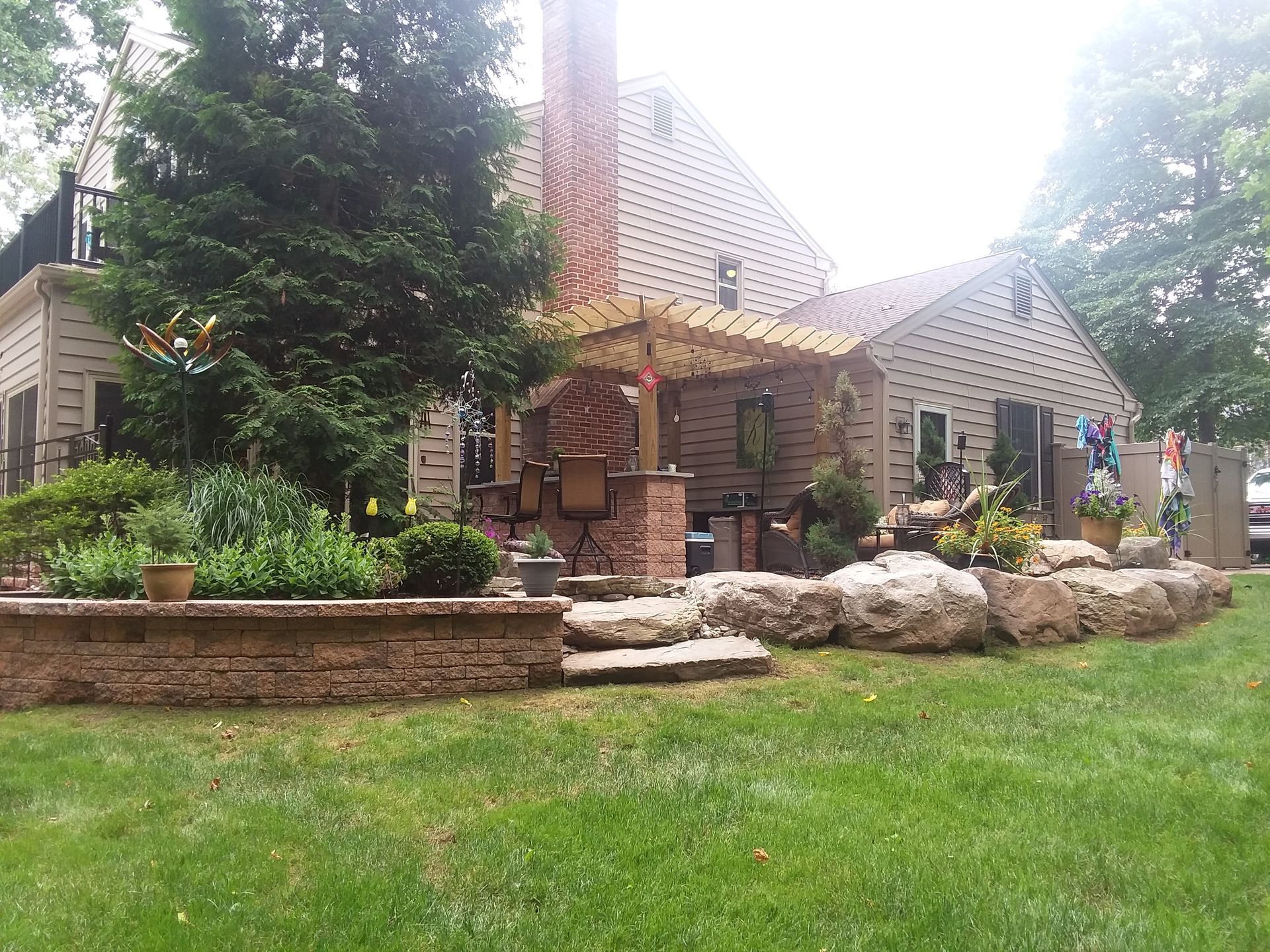 Retaining Wall Installation Services #2