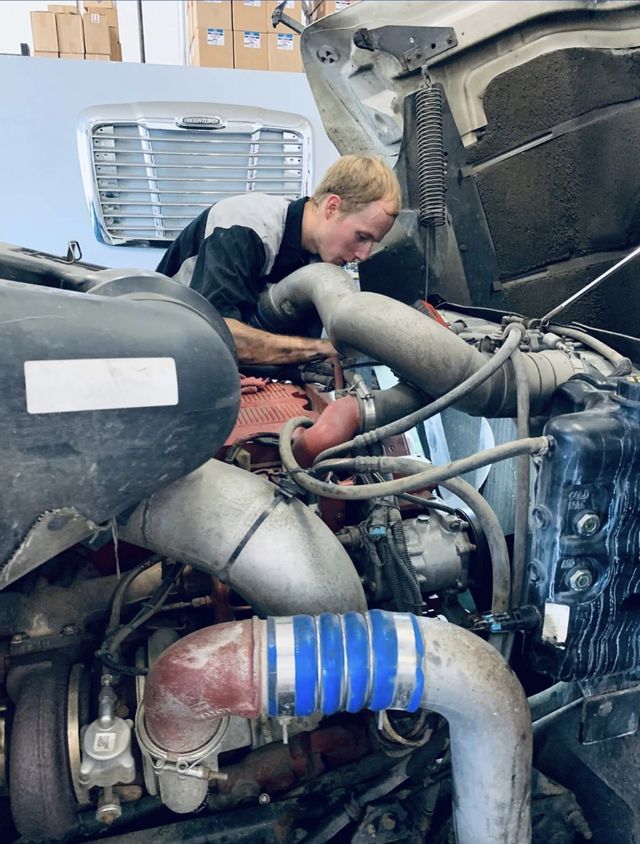 Mad Mechanics auto repair work