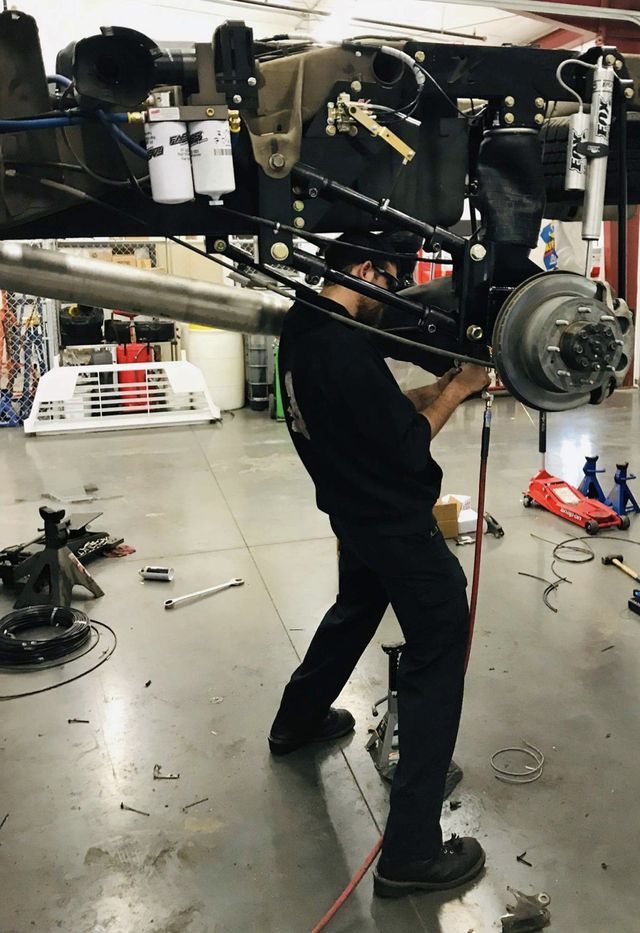 Mad Mechanics auto repair work