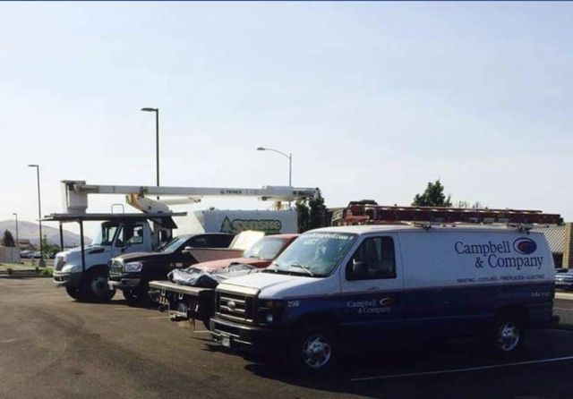 Mad Mechanics customer's vehicles