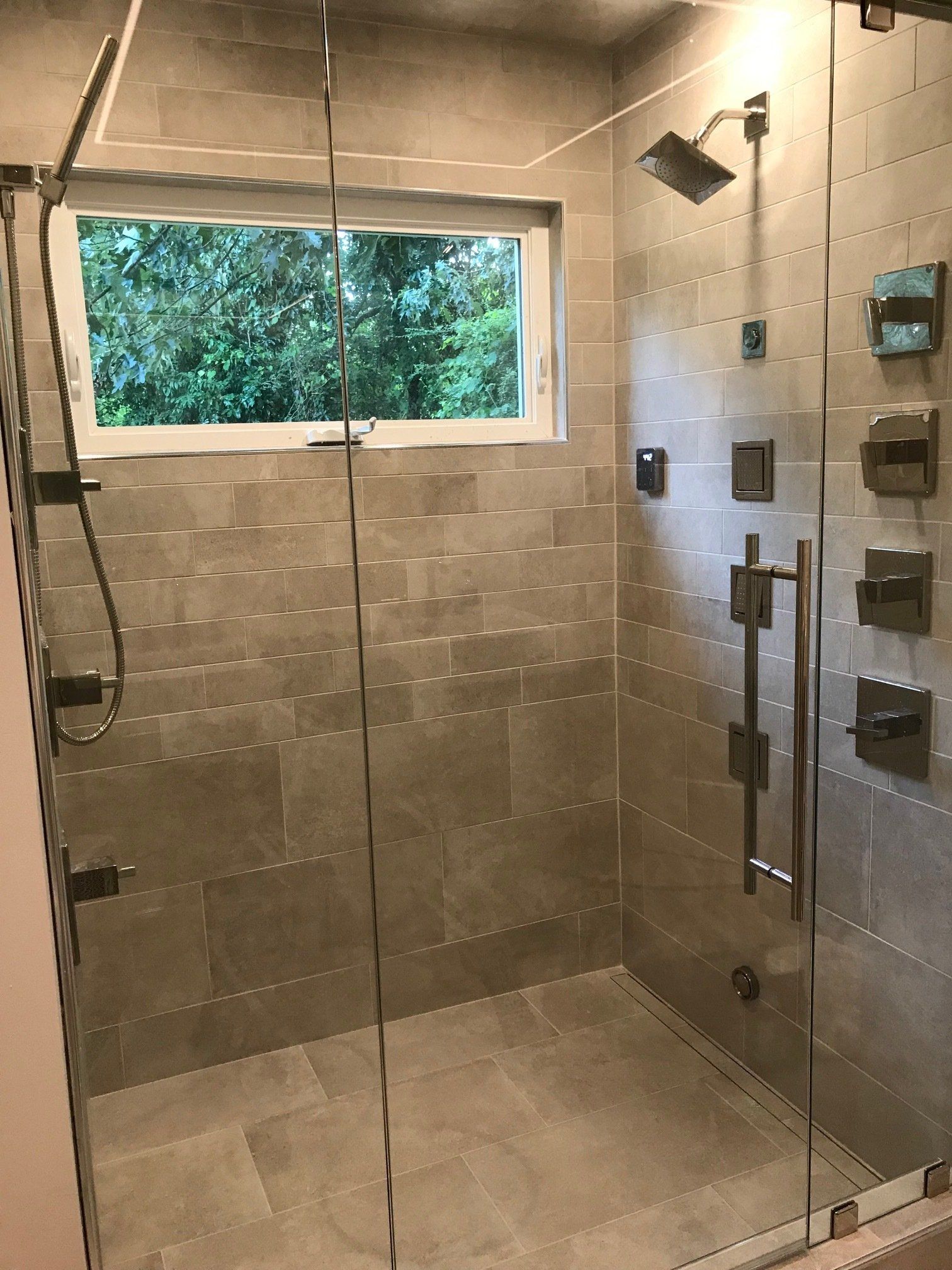 tiled showers pictures