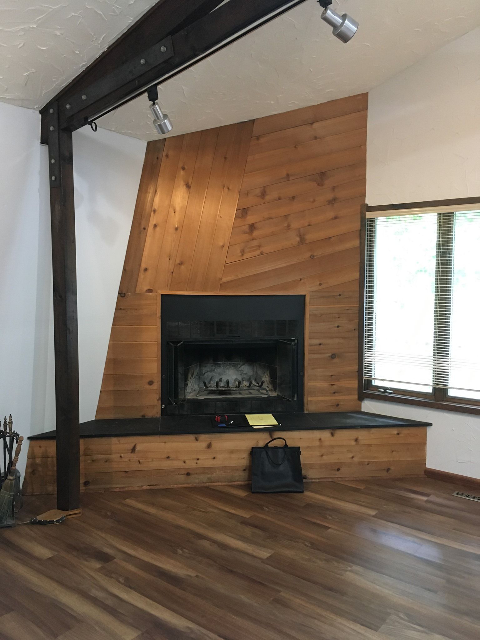 Wood fireplace