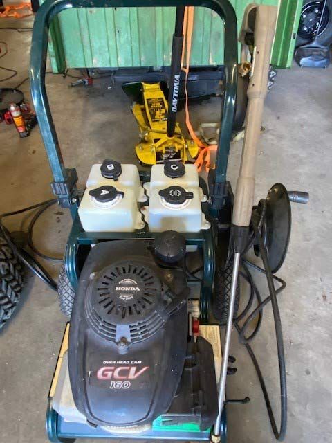 A gas powered pressure washer with a gcv engine