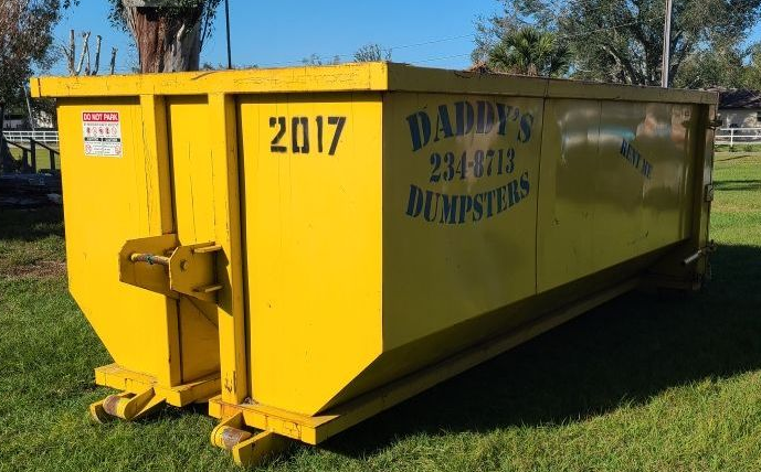 20-yard dumpster rental in Port Charlotte FL for construction, renovations, and large cleanouts - Daddy's Dumpsters