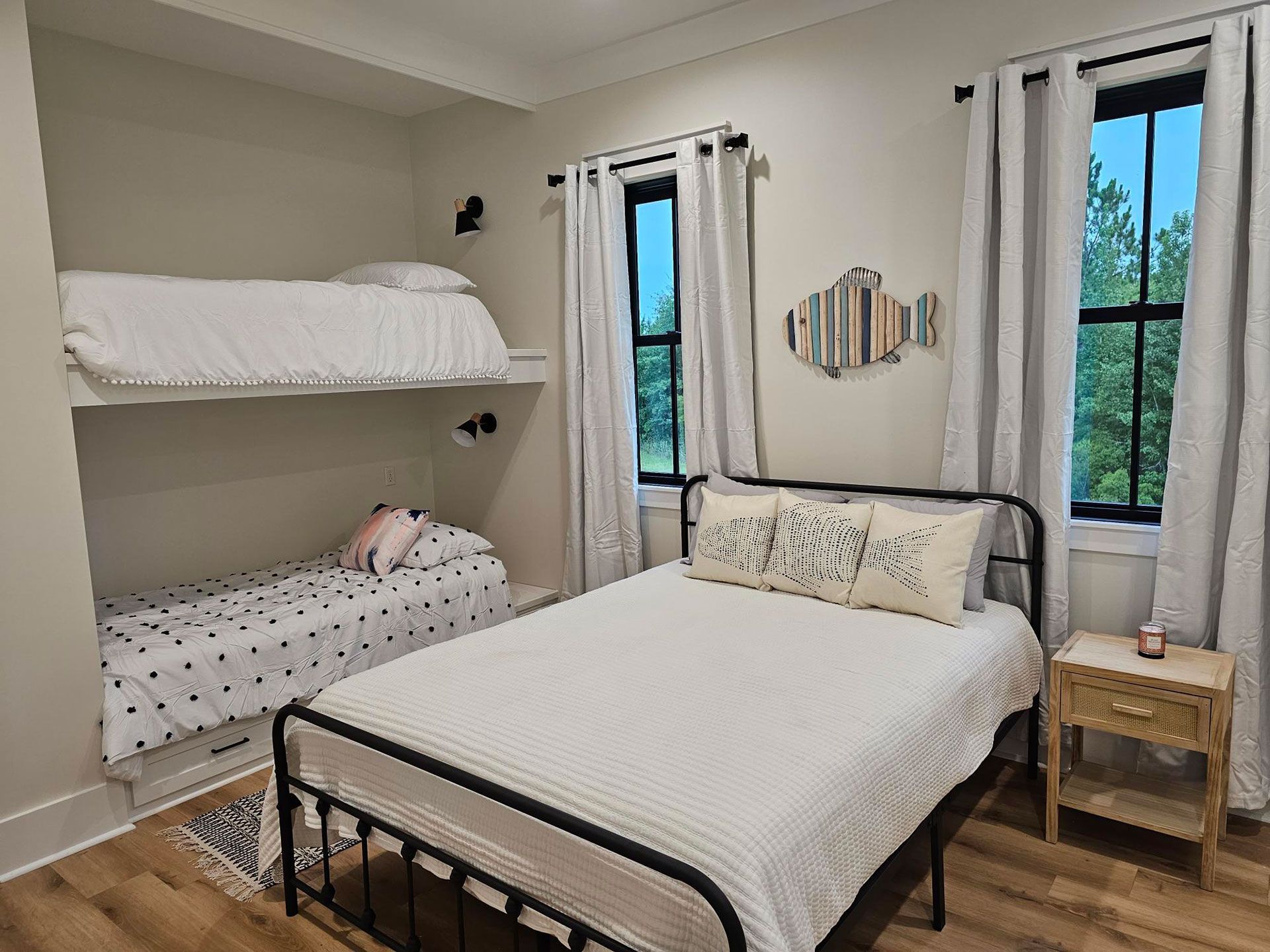 Big Bay 3 Shared Bedroom