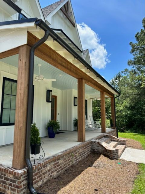 Bonhomie Front Porch