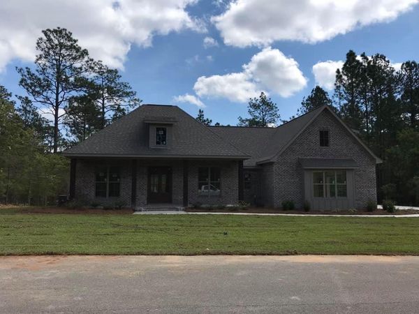 longleaf house front view