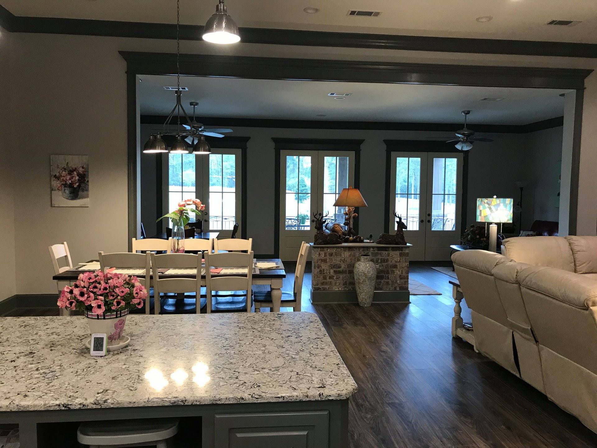 Timberton house open kitchen