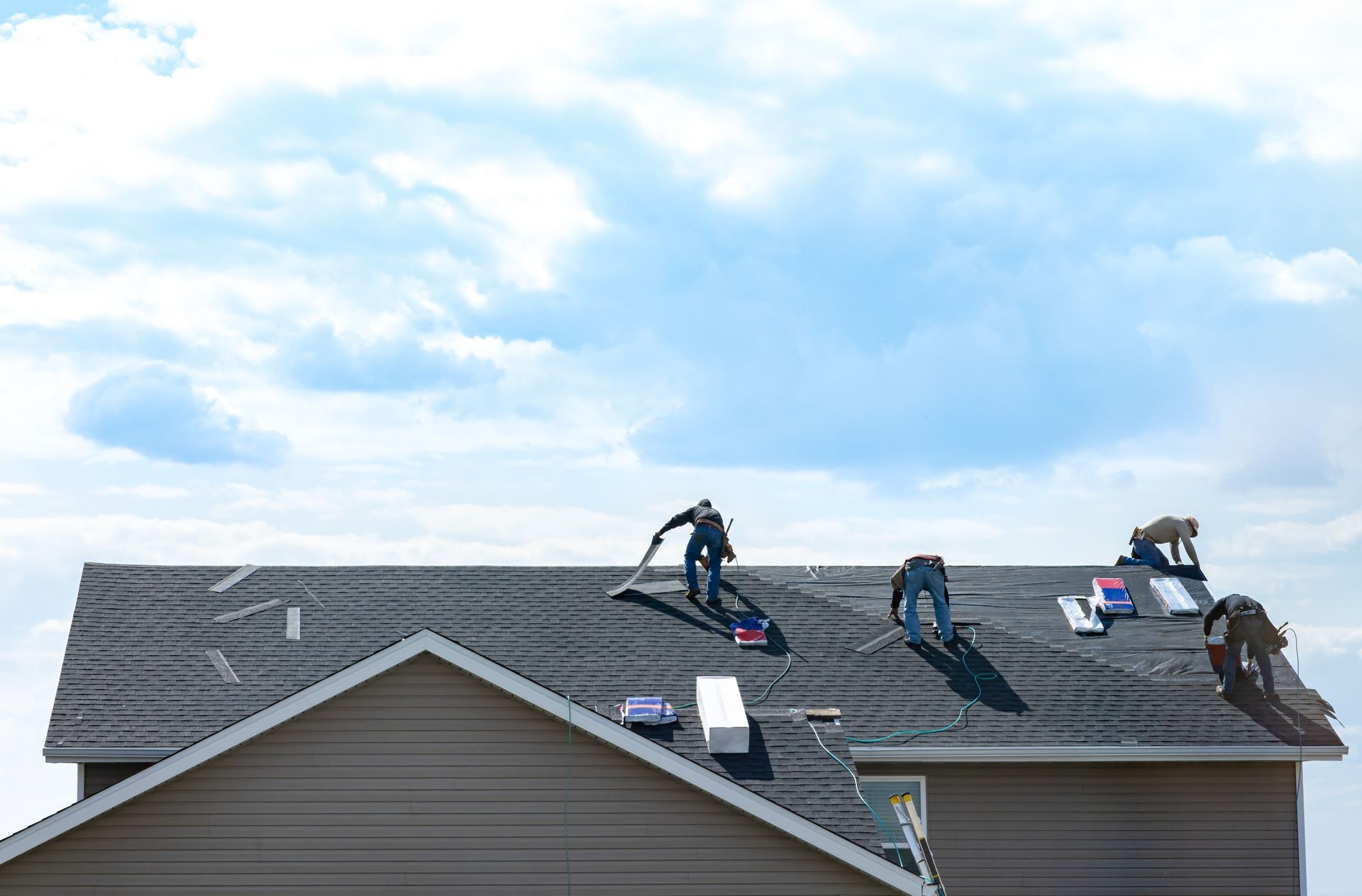 house with a beautiful roofing