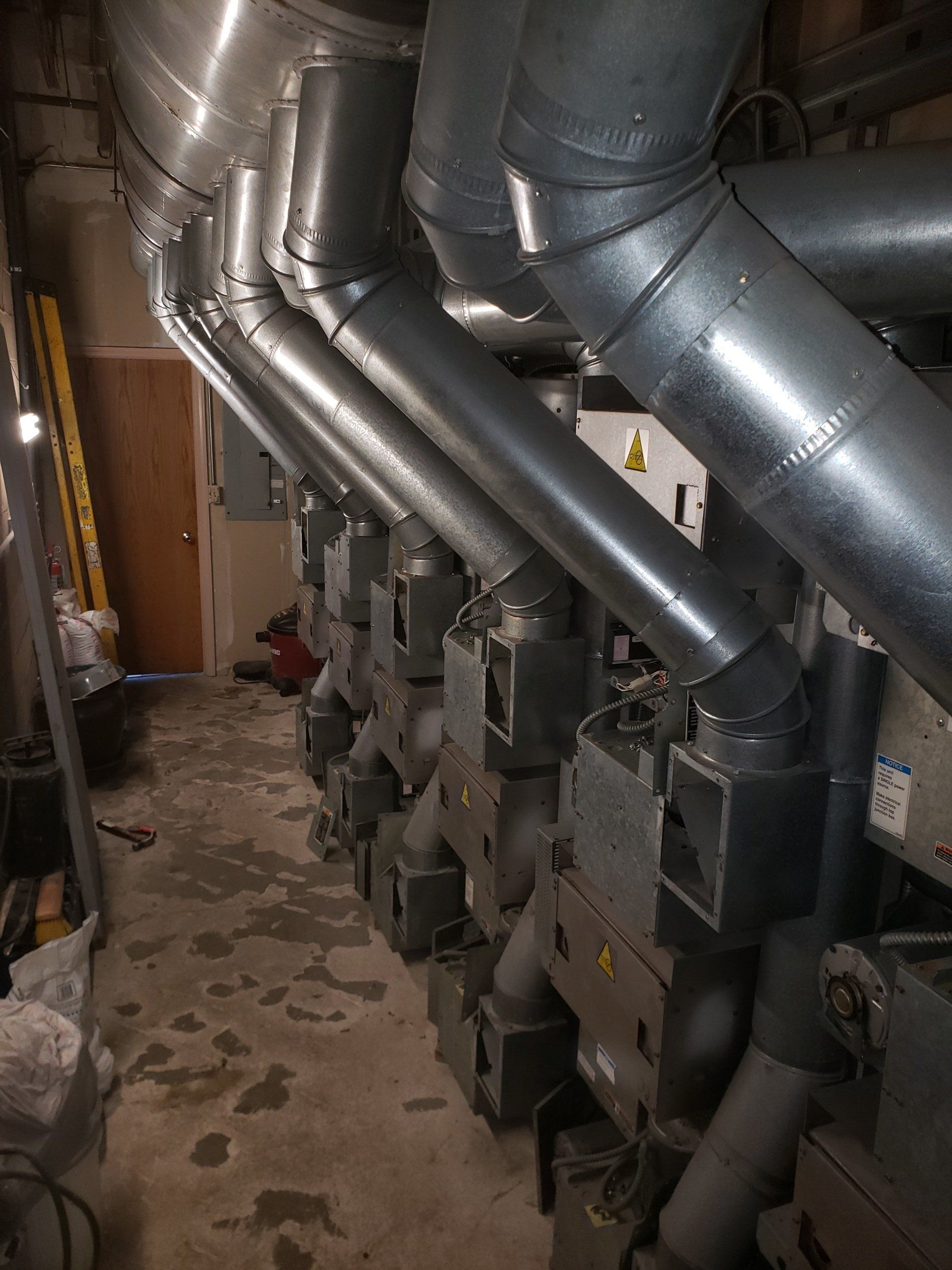 Commercial dryer vent systems