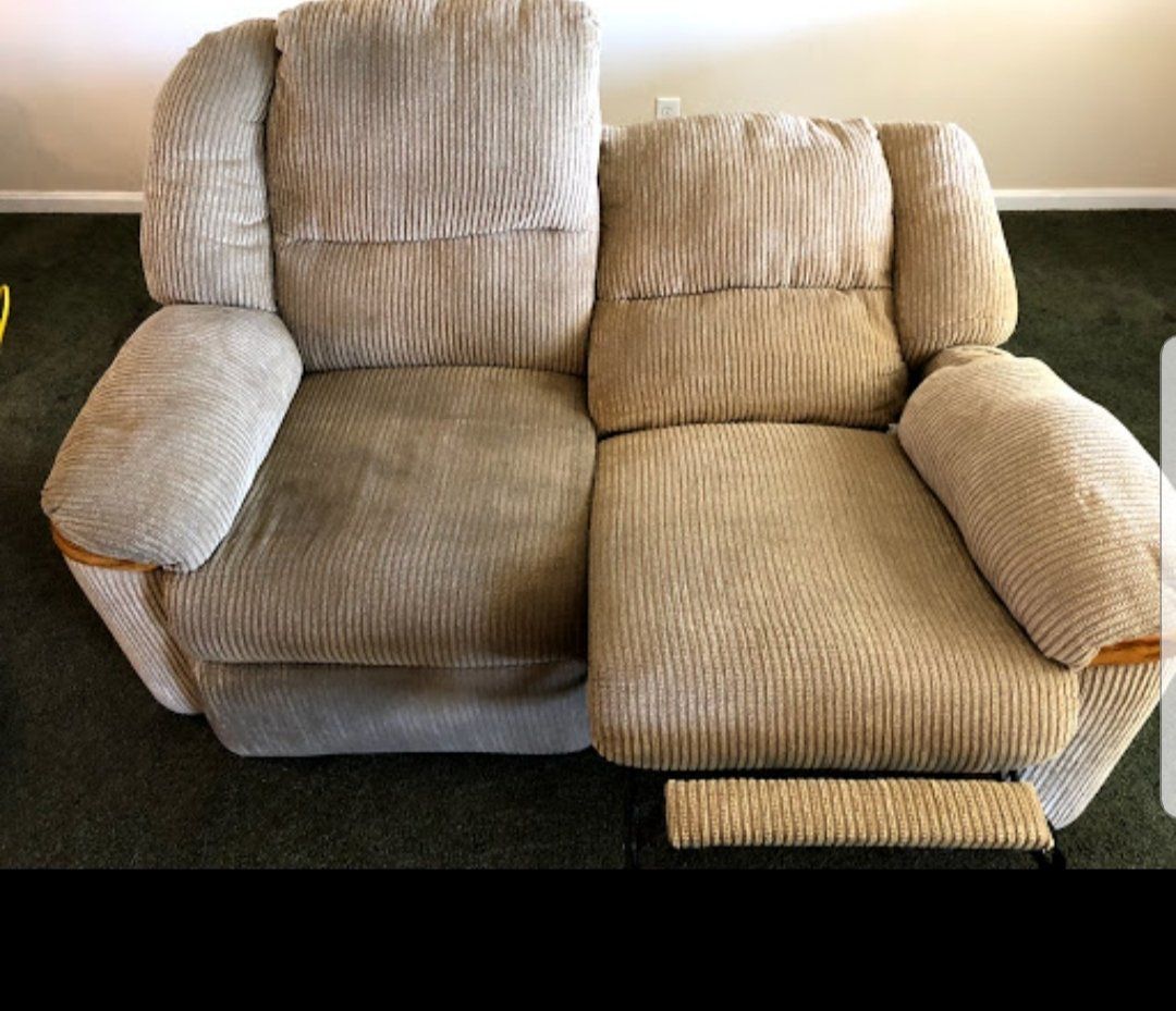 Upholstery cleaning before & after photos