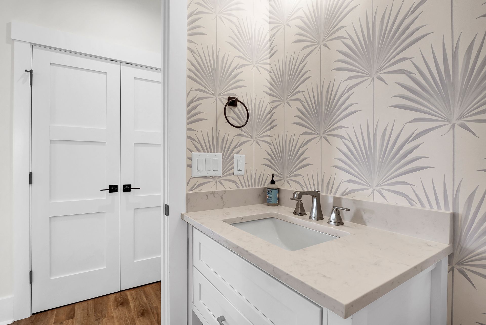 A bathroom with a sink