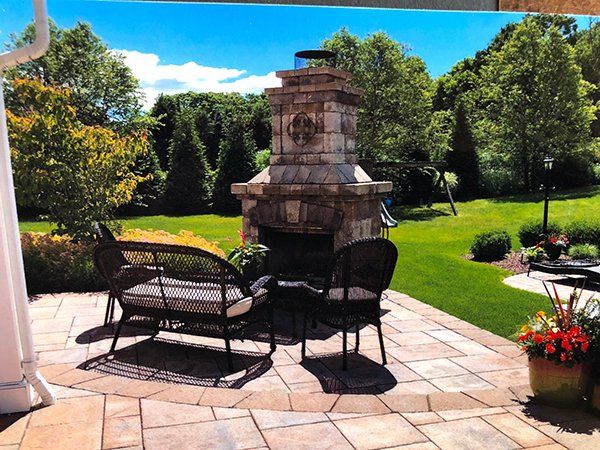 Outdoor Kitchens and Fire Pits