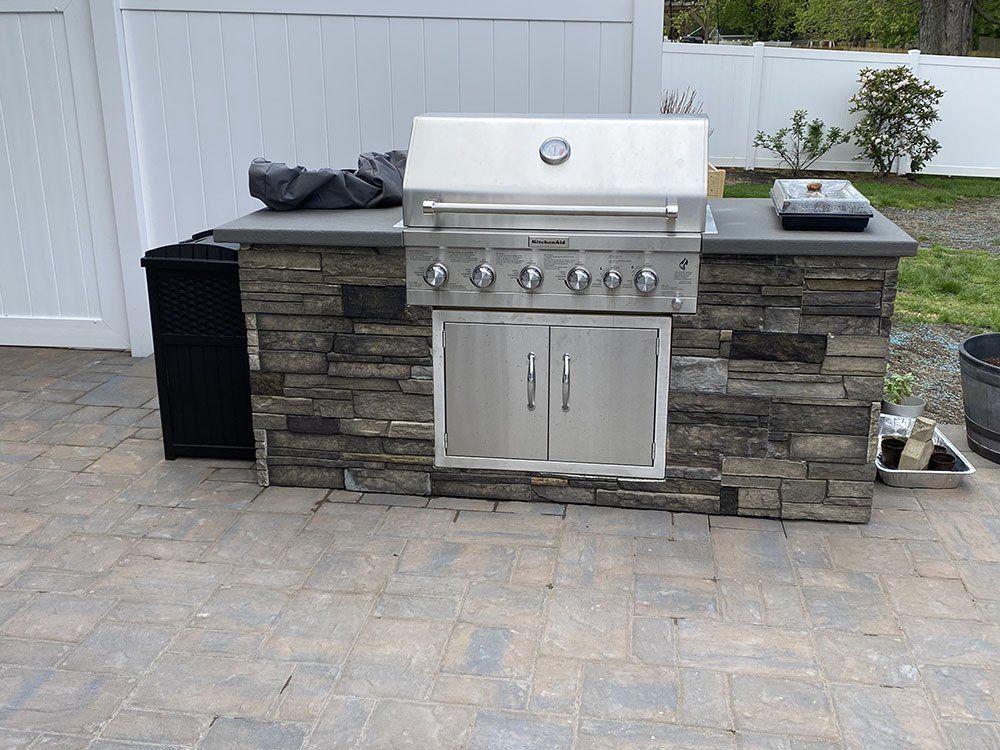 Outdoor kitchen