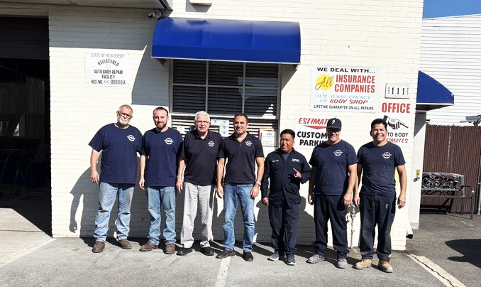 Lyndhurst Auto Body LLC