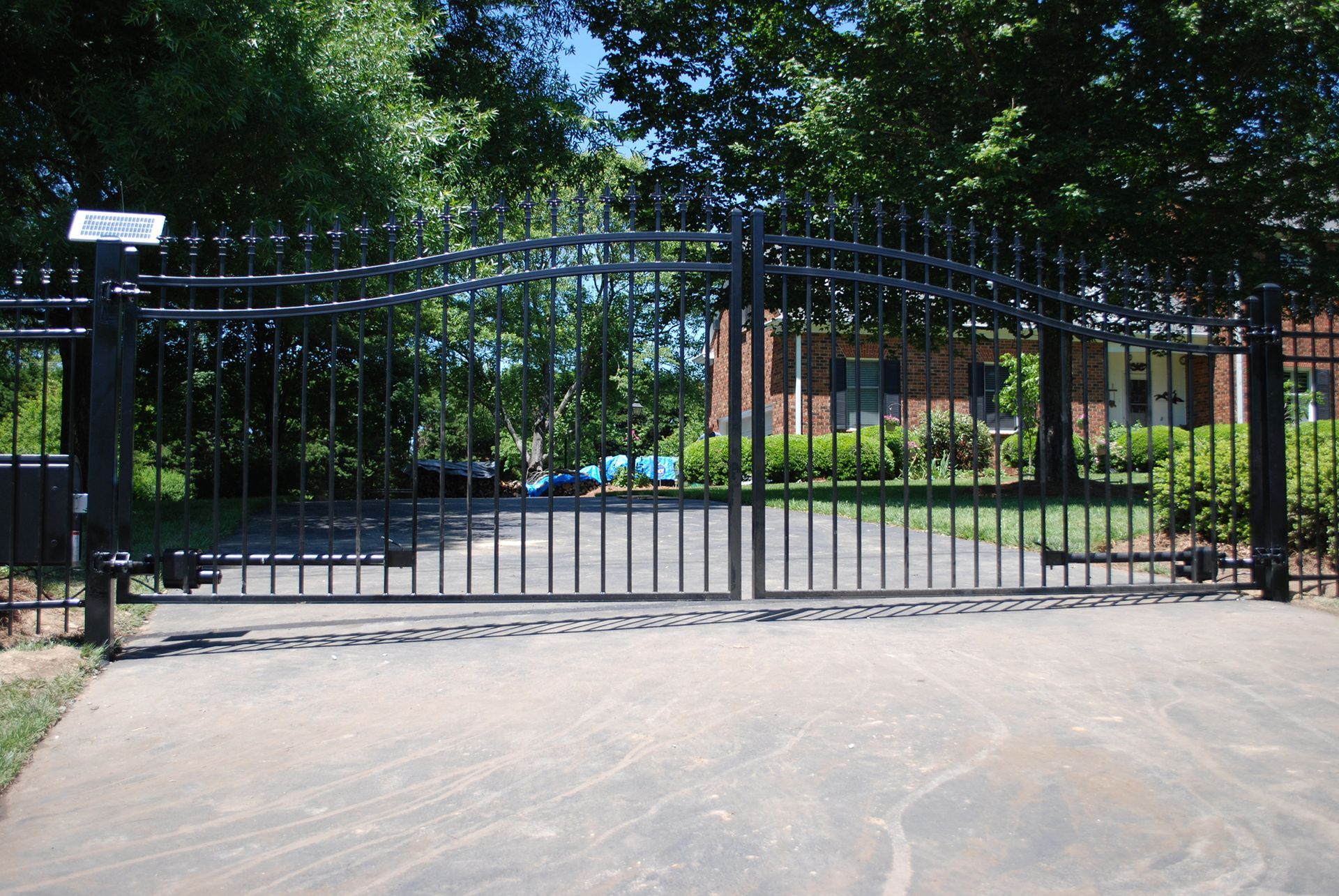 estate-gates