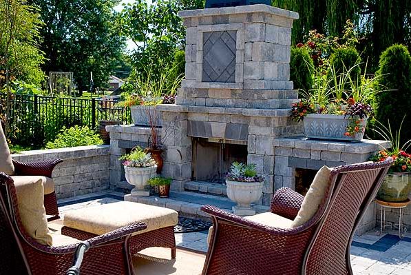 Fireplaces & Fire-Pits