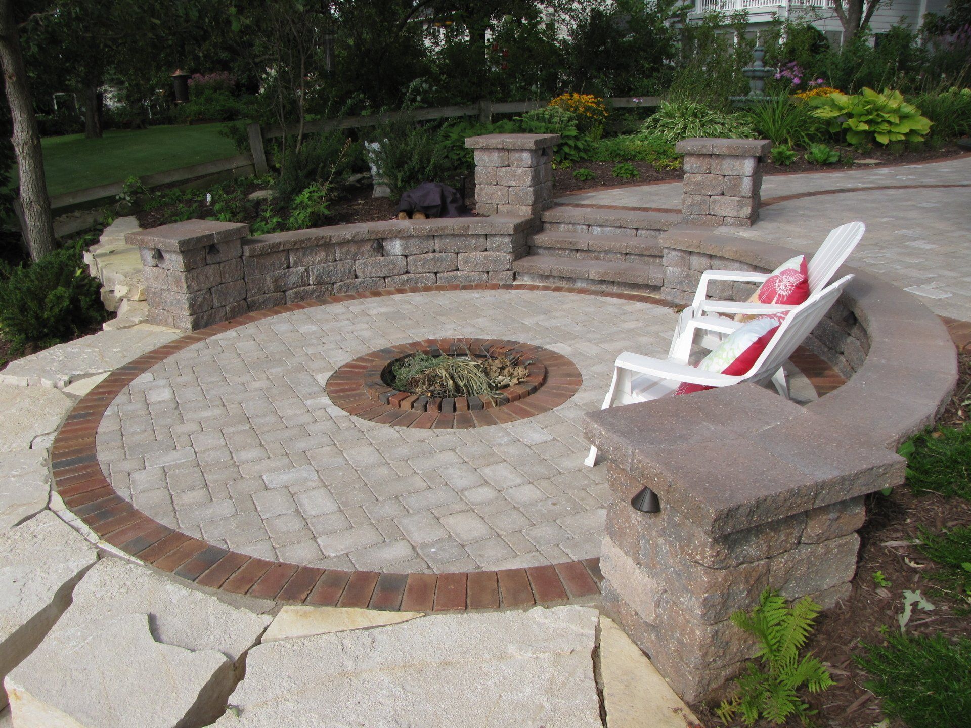 Fireplaces & Fire-Pits