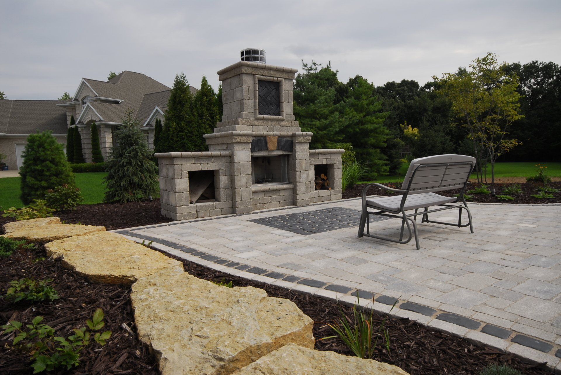 Fireplaces & Fire-Pits