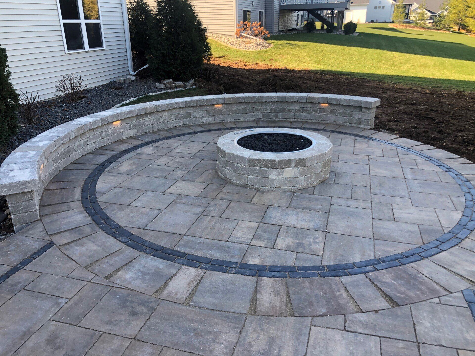 Fireplaces & Fire-Pits