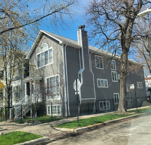Chicagoland 2 story residential home