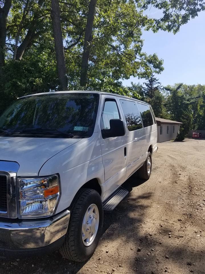 Pinnacle Glass Works