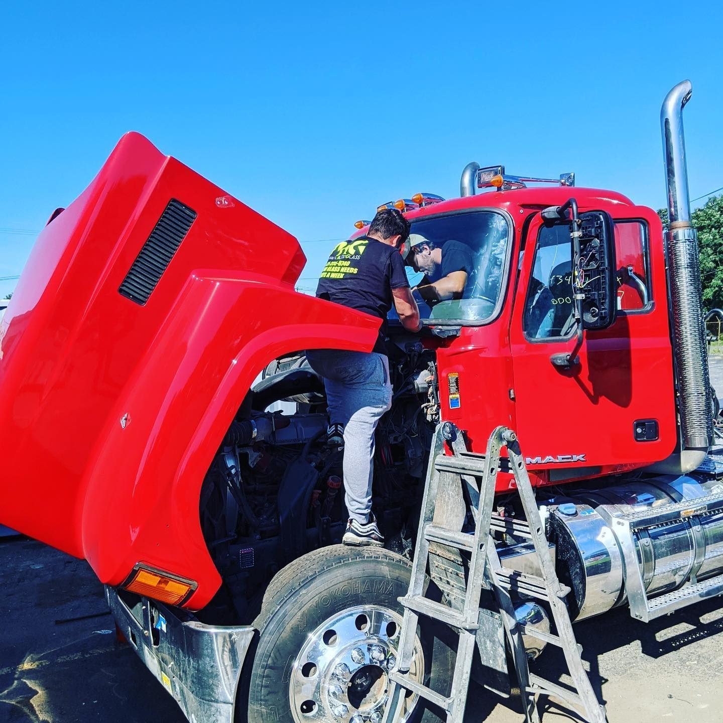 Pinnacle Glass Works