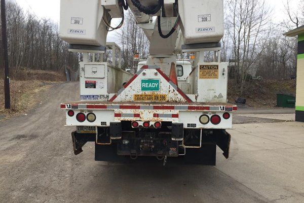 Automotive and tow services