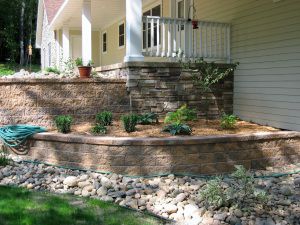 Retaining wall