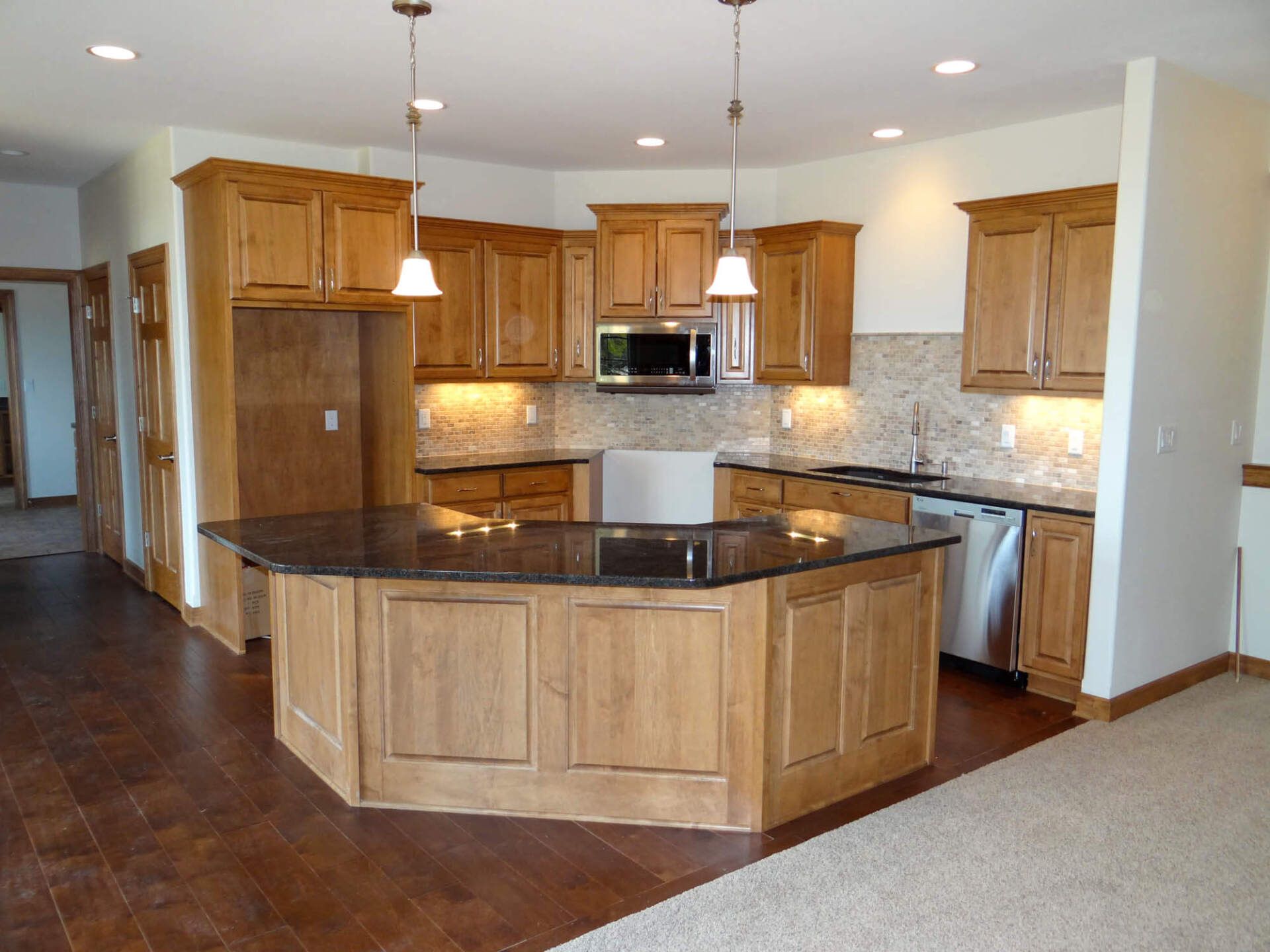 Modern traditional American kitchen design