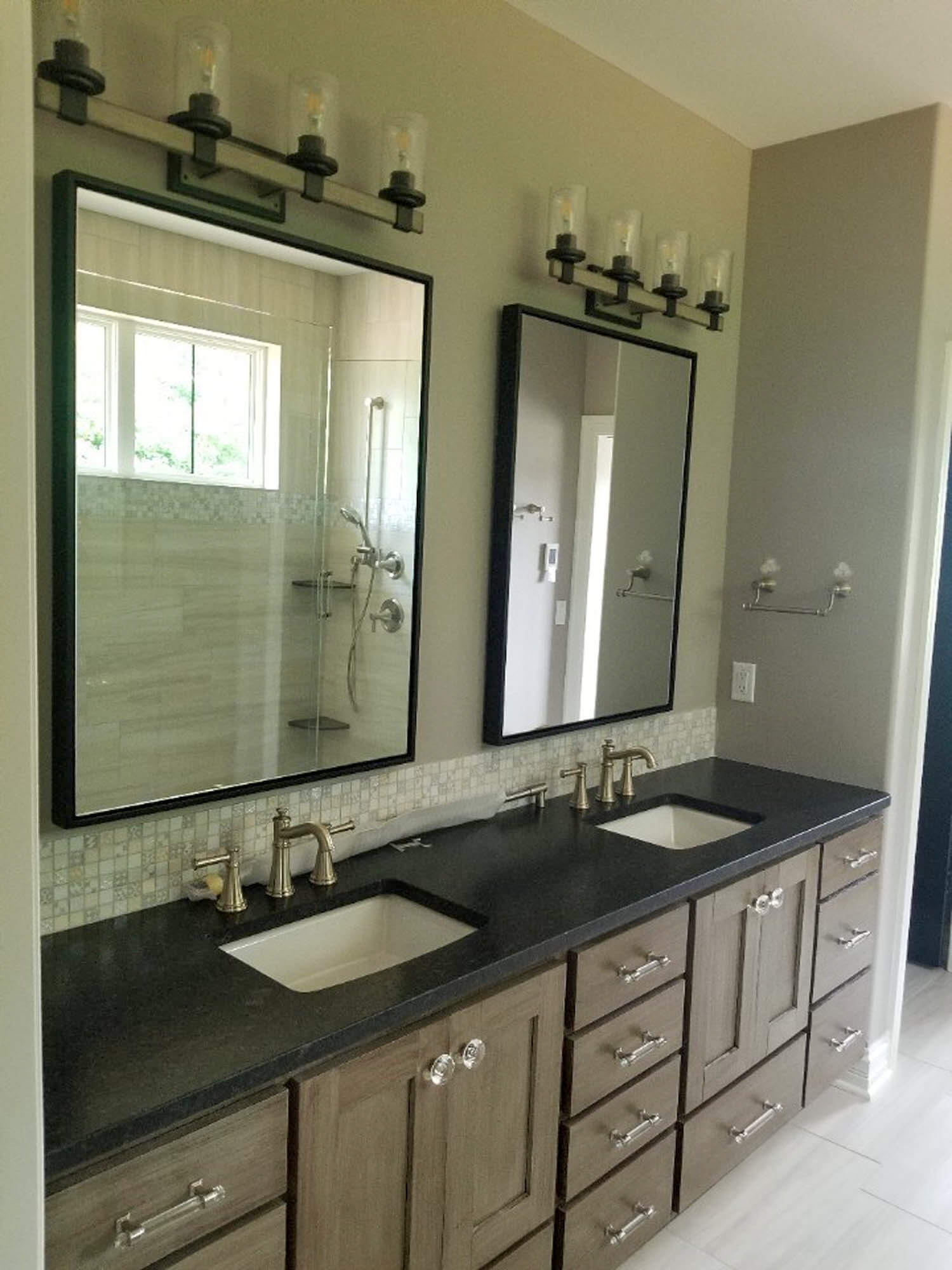 Bathroom interior with Sink and mirrors