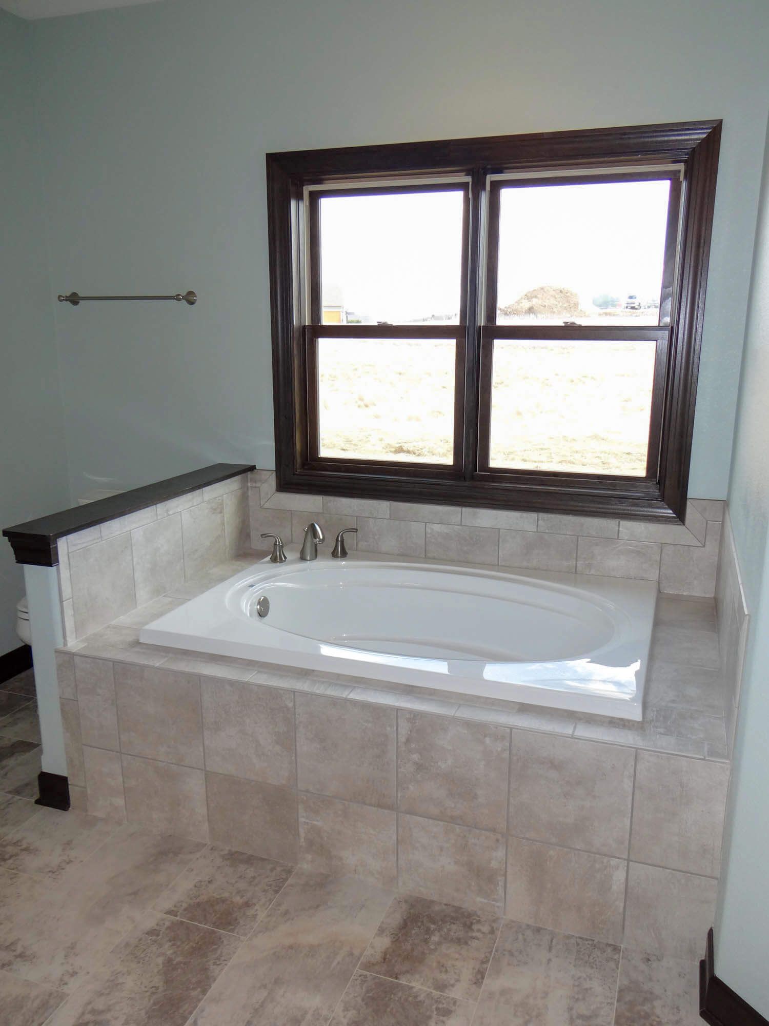 Luxury bathroom with tub