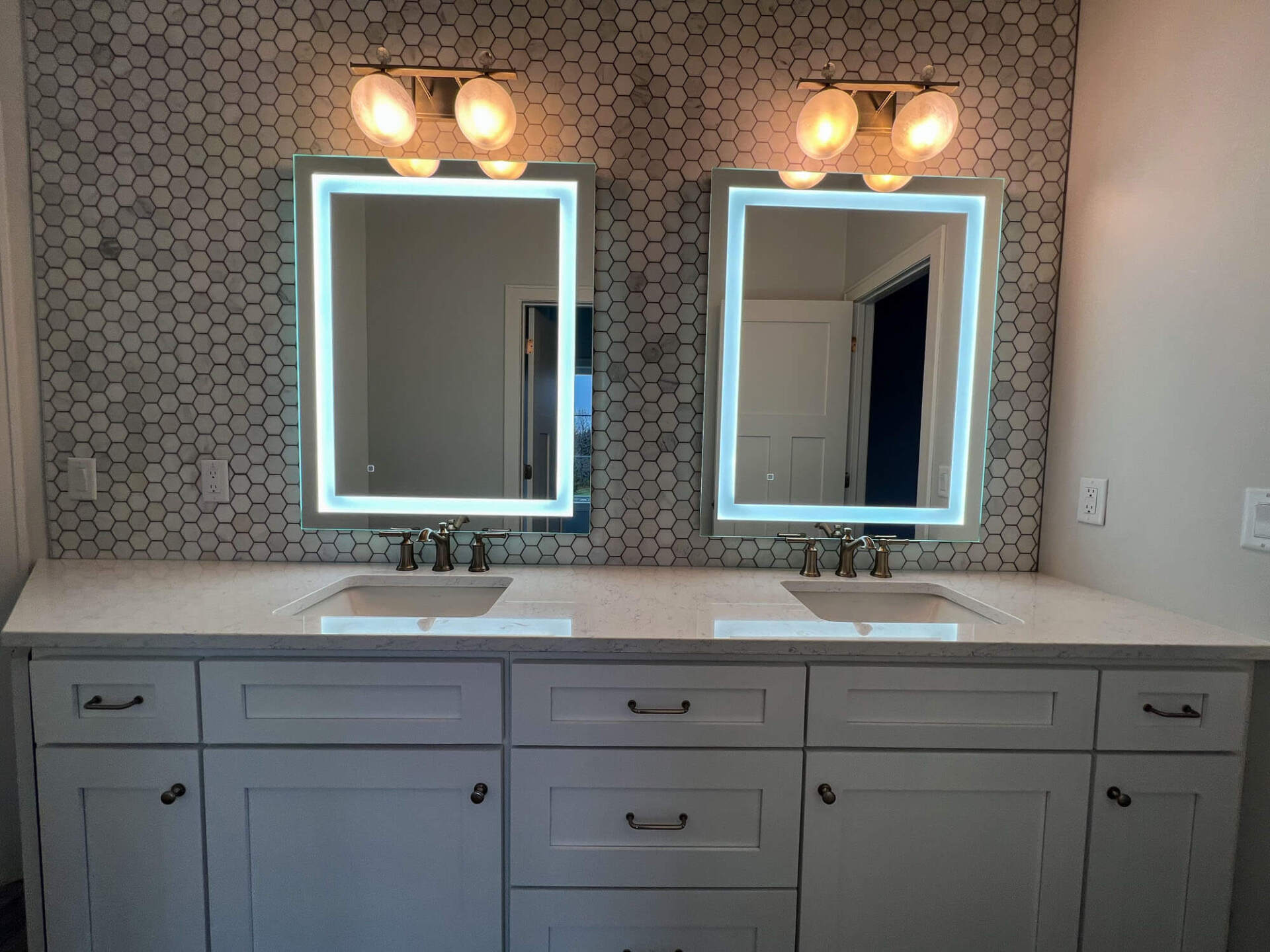 Luxury bathroom with mirrors