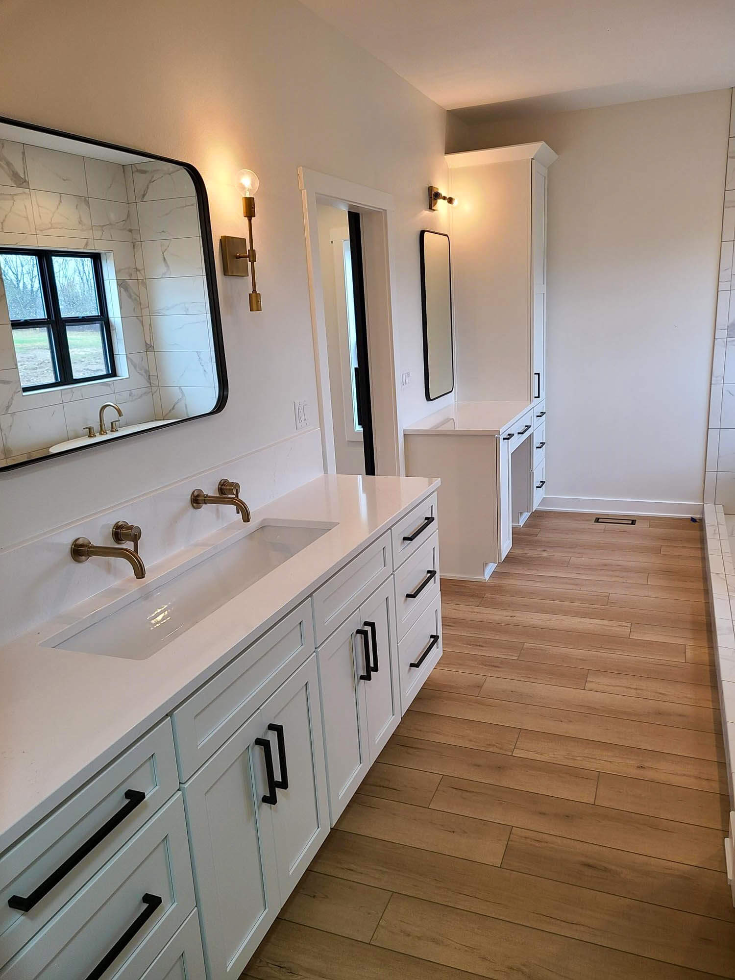 Luxury bathroom with mirrors